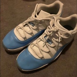 Jordan 11 Columbia size 13